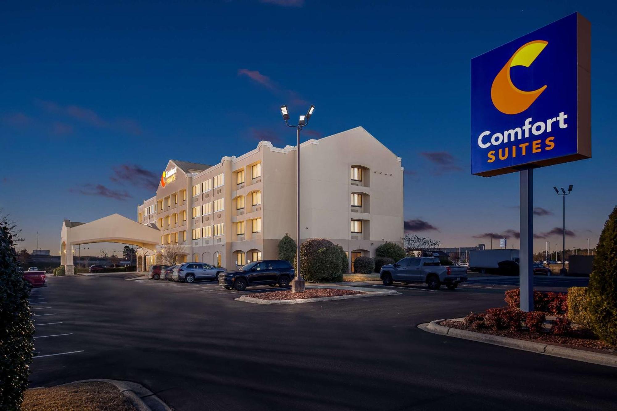 למברטון Comfort Suites מראה חיצוני תמונה