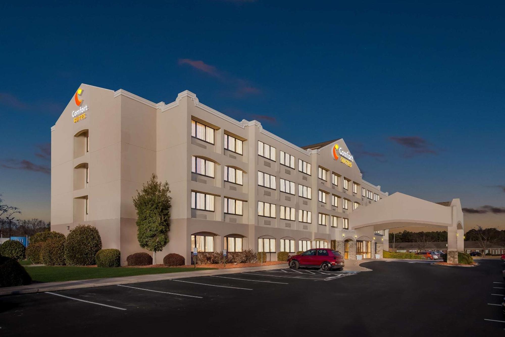 למברטון Comfort Suites מראה חיצוני תמונה
